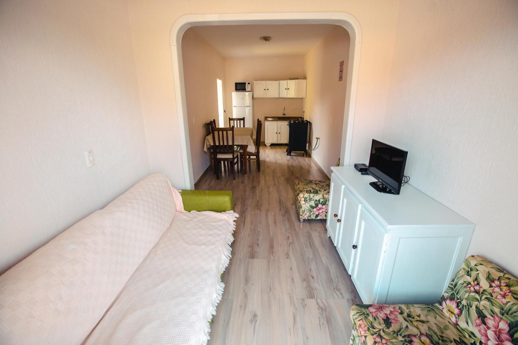 Apartpousada Residencial Dos Reis Sao Francisco do Sul Exterior foto