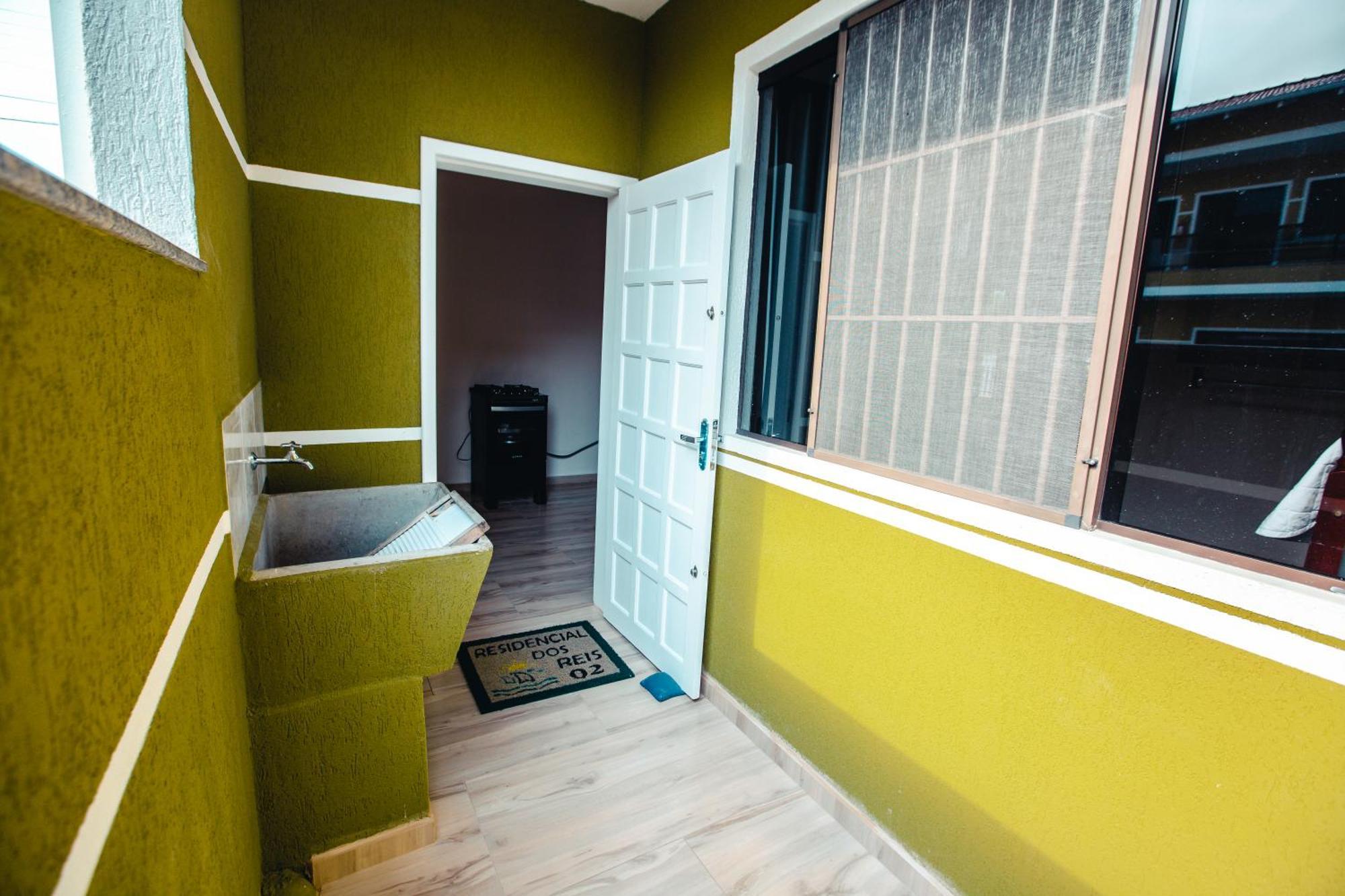 Apartpousada Residencial Dos Reis Sao Francisco do Sul Exterior foto